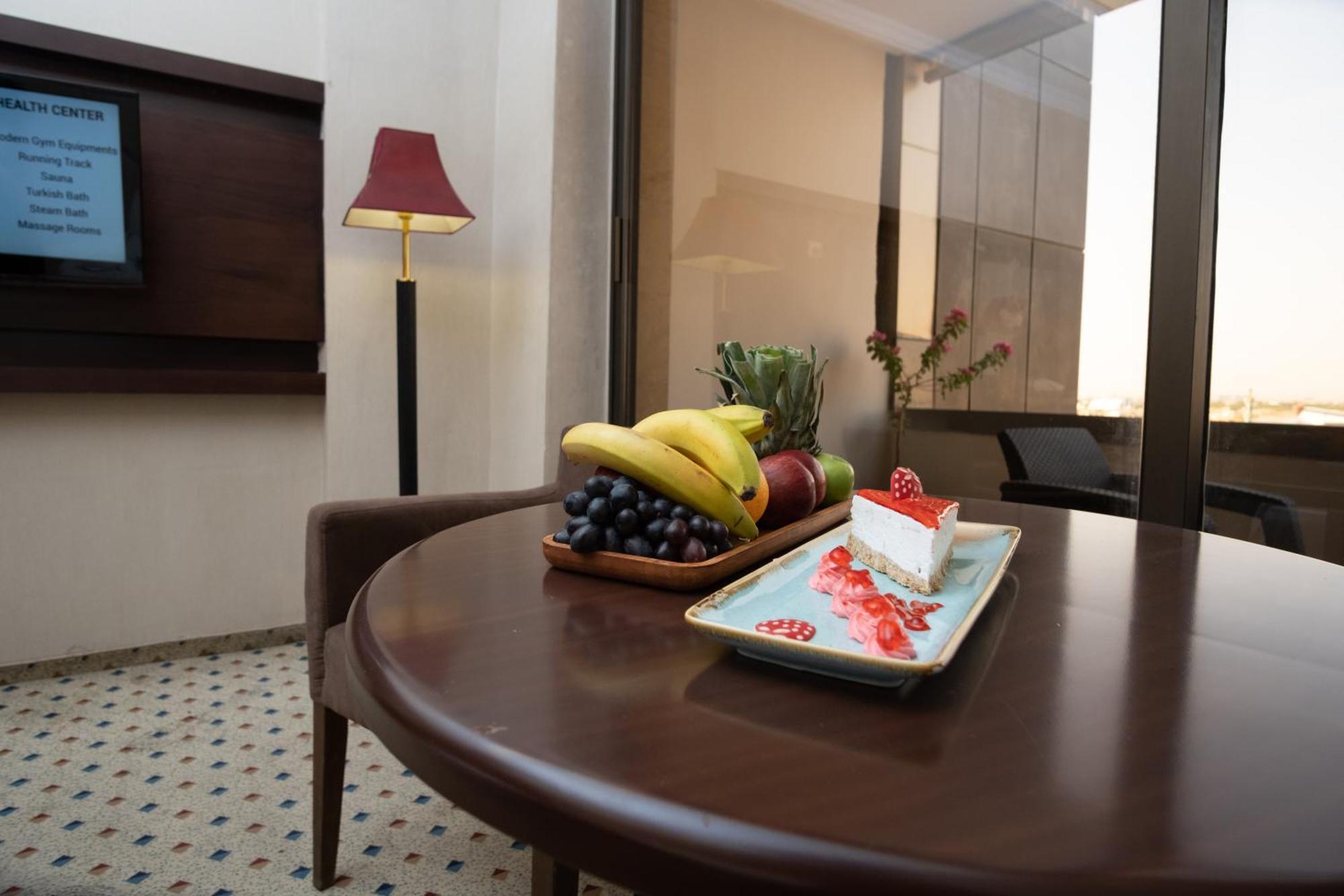Canyon Hotel Эрбиль Экстерьер фото